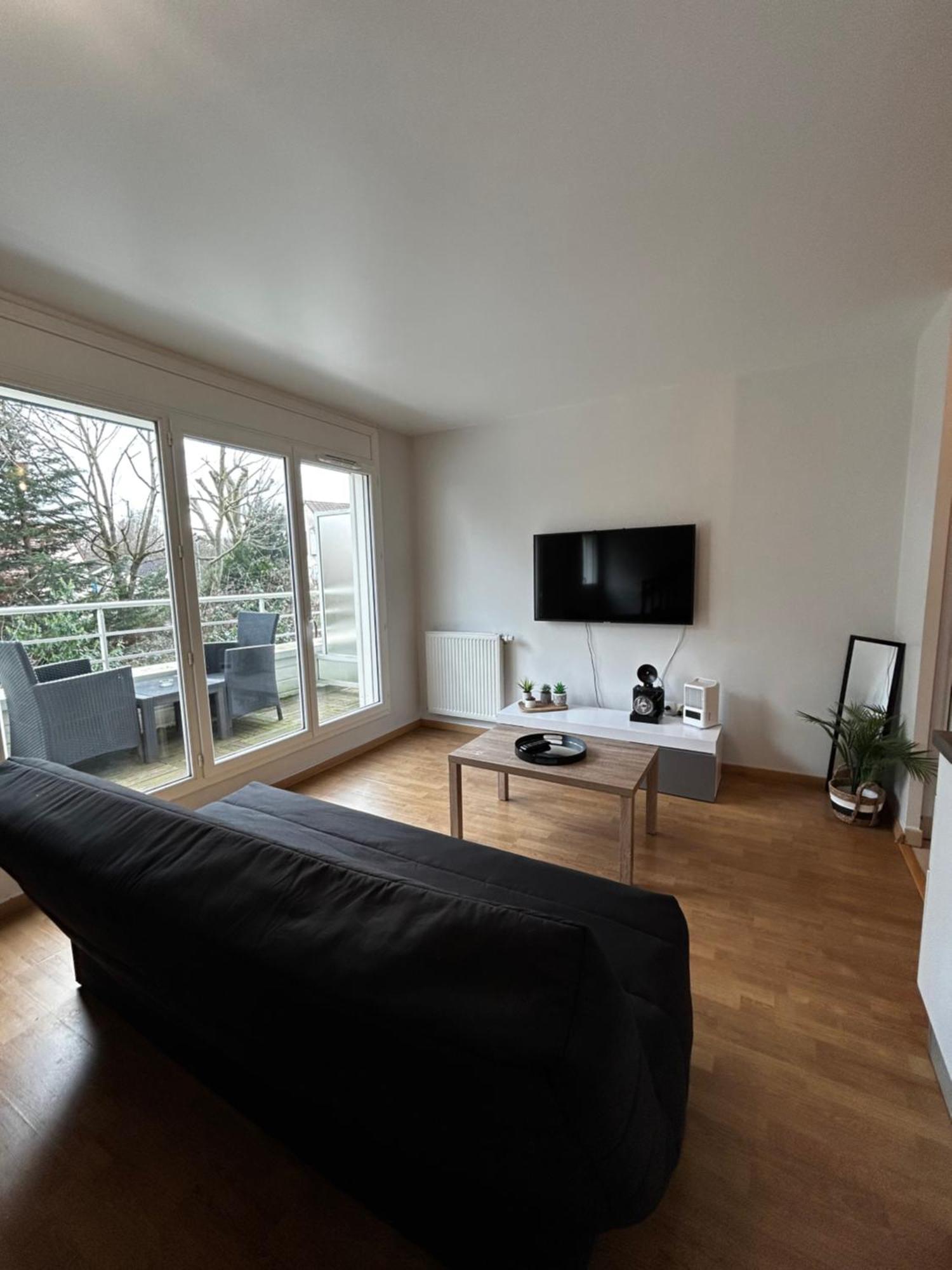 Duplex Lumineux Tout Equipe/Rer D/Balcon/Parking Corbeil-Essonnes Exterior foto